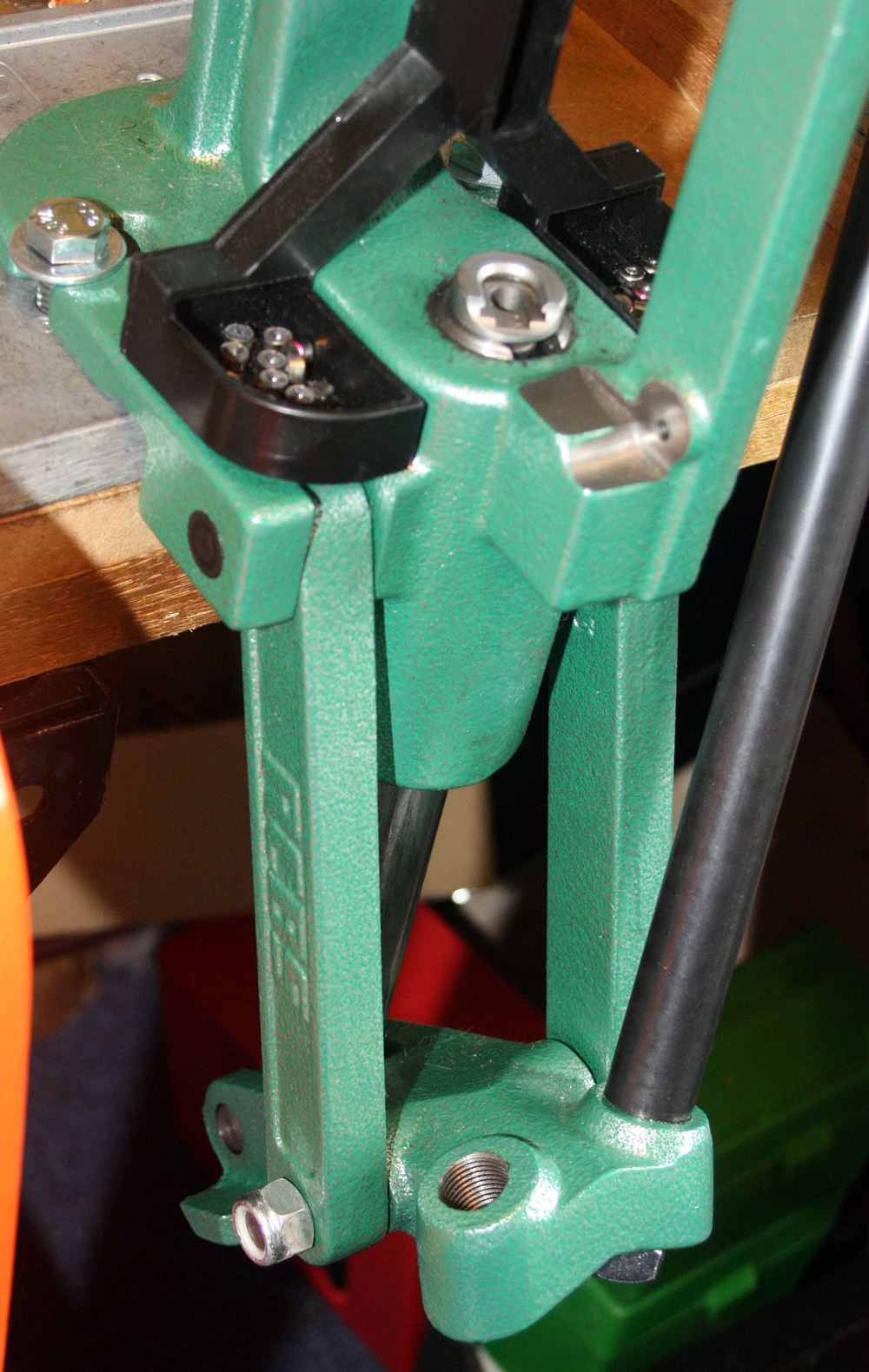 The Rock Chucker’s substantial operating assembly below the bench.