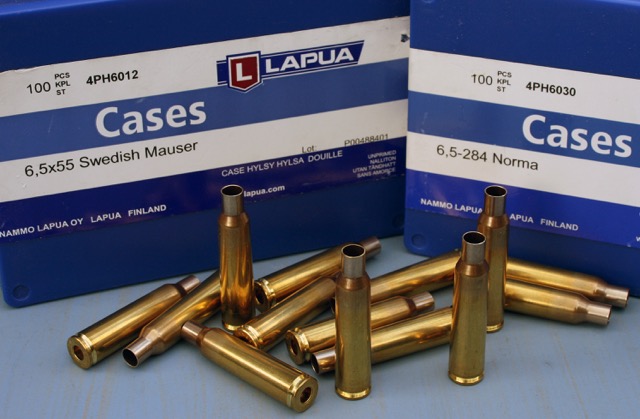 Lapua brass for the two cartridges is widely available in the UK – good value, tough, and it usually has very consistent dimensions.