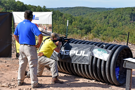 Shooting the two-gun stage